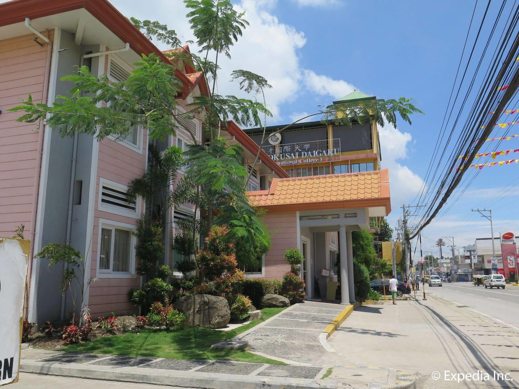ไมโครเทล บาย วินด์แฮม ดาเวา Hotel Davao ภายนอก รูปภาพ